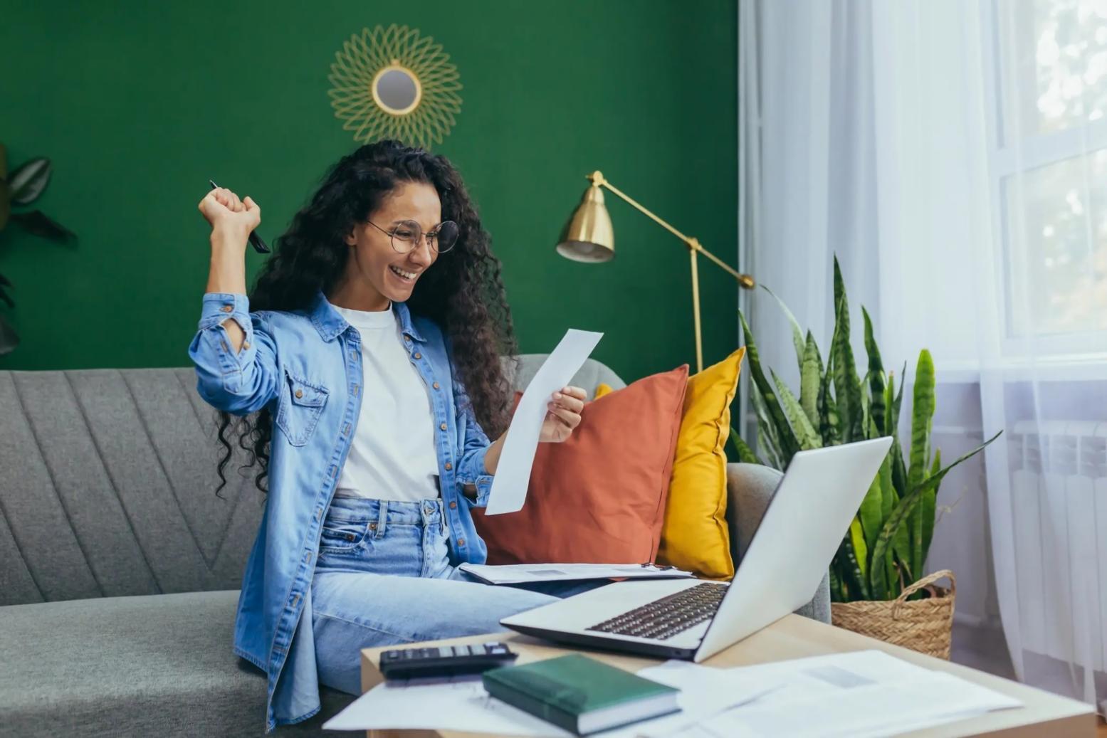 Workshop-Teilnehmer beim gemeinsamen Arbeiten